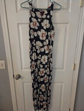 Gap Floral Maxi Dress - Heathered Black with White & Coral Bloom